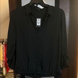 Express Black Button-Front Collared Blouse with Roll-Tab Sleeves